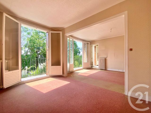 Afficher la photo en grand Appartement F3 à vendre - 3 pièces - 70.87 m2 - ISSY LES MOULINEAUX - 92 - ILE-DE-FRANCE - Century 21 Immod'Issy
