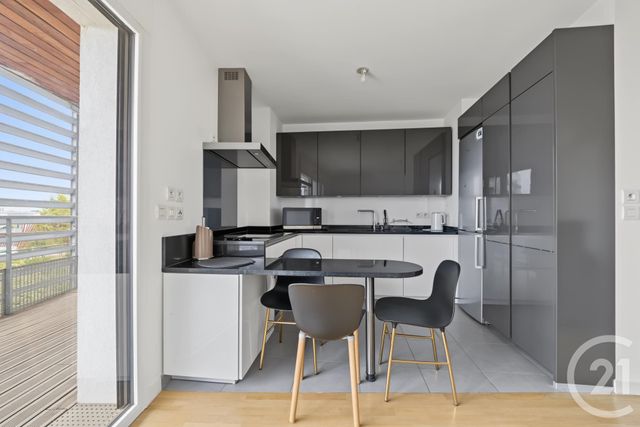 Appartement F3 à vendre - 3 pièces - 69.55 m2 - ISSY LES MOULINEAUX - 92 - ILE-DE-FRANCE - Century 21 Immod'Issy