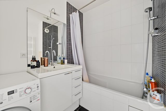 Appartement F3 à vendre - 3 pièces - 69.55 m2 - ISSY LES MOULINEAUX - 92 - ILE-DE-FRANCE - Century 21 Immod'Issy