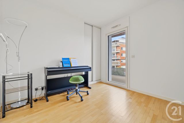 Appartement F3 à vendre - 3 pièces - 69.55 m2 - ISSY LES MOULINEAUX - 92 - ILE-DE-FRANCE - Century 21 Immod'Issy