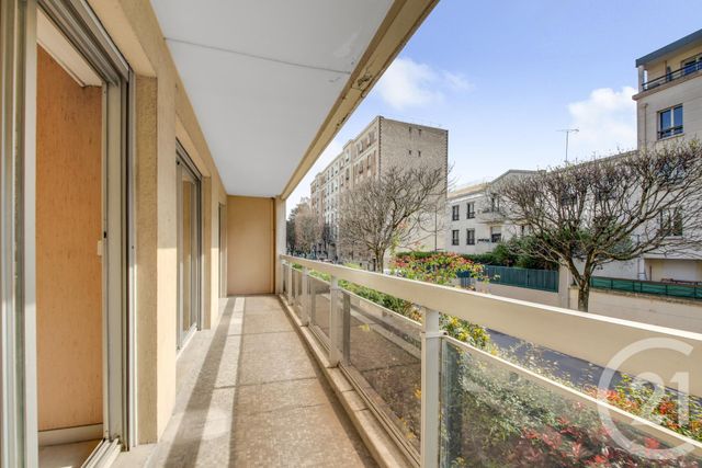  - ISSY LES MOULINEAUX - 