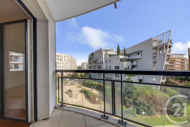 - ISSY LES MOULINEAUX - 
