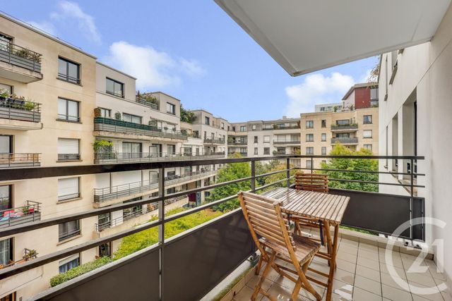  - ISSY LES MOULINEAUX - 