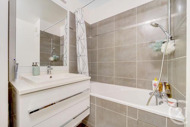 Appartement F4 à vendre - 4 pièces - 80.12 m2 - ISSY LES MOULINEAUX - 92 - ILE-DE-FRANCE - Century 21 Immod'Issy