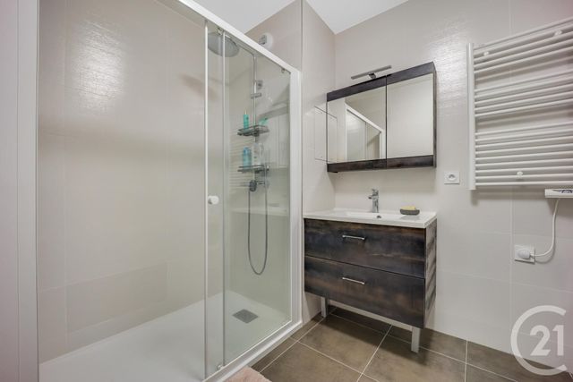 Appartement F3 à vendre - 3 pièces - 54.84 m2 - ISSY LES MOULINEAUX - 92 - ILE-DE-FRANCE - Century 21 Immod'Issy