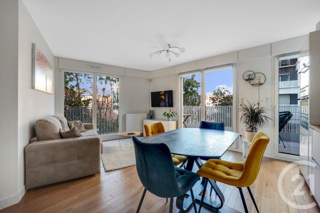 Appartement F3 à vendre - 3 pièces - 54.84 m2 - ISSY LES MOULINEAUX - 92 - ILE-DE-FRANCE - Century 21 Immod'Issy