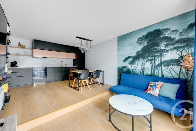 Afficher la photo en grand Appartement F3 à vendre - 3 pièces - 57.51 m2 - ISSY LES MOULINEAUX - 92 - ILE-DE-FRANCE - Century 21 Immod'Issy