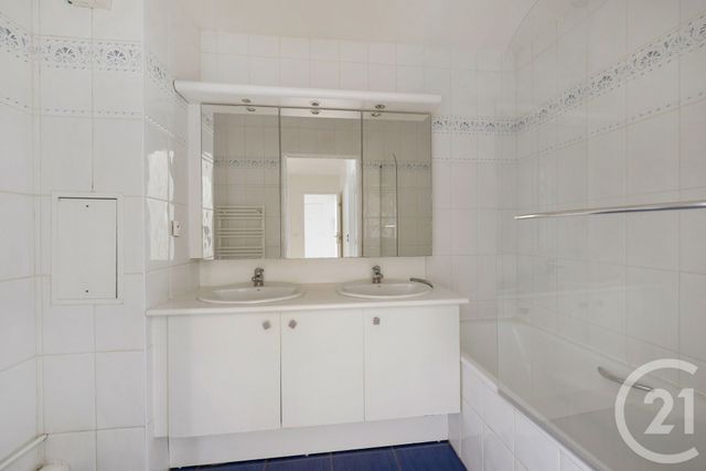 Appartement F5 à vendre - 5 pièces - 107.86 m2 - 92 - ILE-DE-FRANCE - Century 21 Immod'Issy