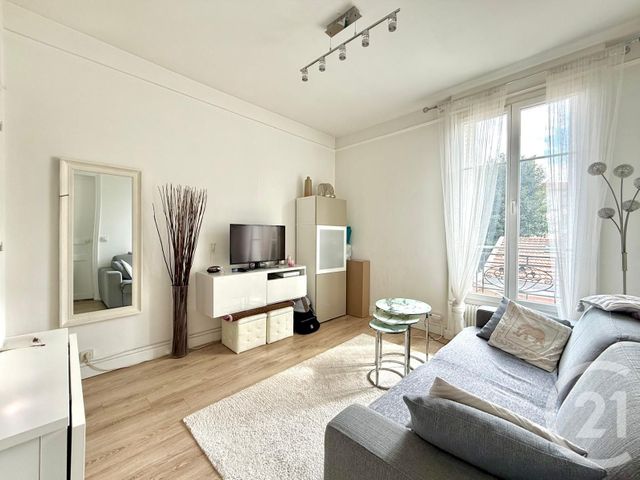 Appartement F2 à vendre - 2 pièces - 33.68 m2 - ISSY LES MOULINEAUX - 92 - ILE-DE-FRANCE - Century 21 Immod'Issy