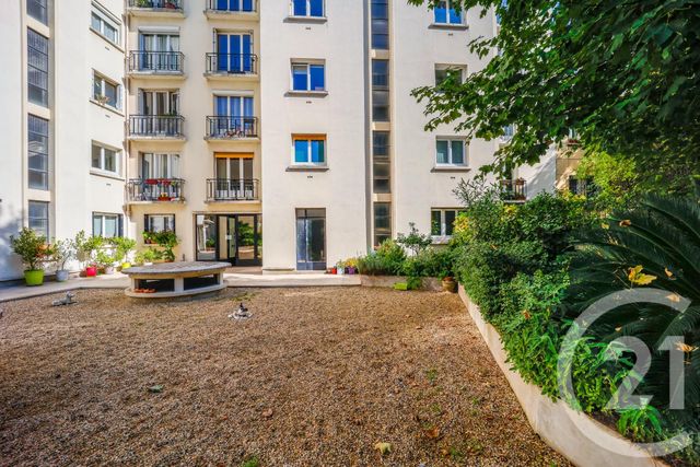 Appartement F2 à vendre - 2 pièces - 62.16 m2 - VANVES - 92 - ILE-DE-FRANCE - Century 21 Immod'Issy