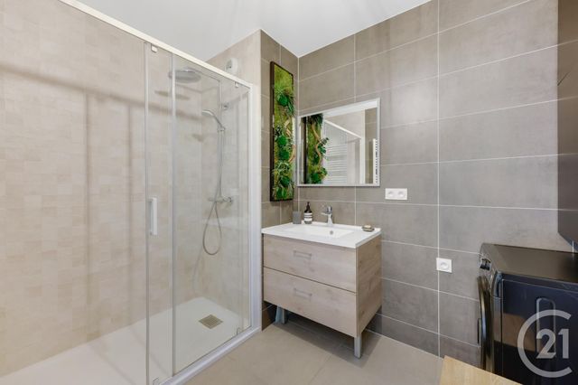 Appartement F3 à vendre - 3 pièces - 54.84 m2 - ISSY LES MOULINEAUX - 92 - ILE-DE-FRANCE - Century 21 Immod'Issy