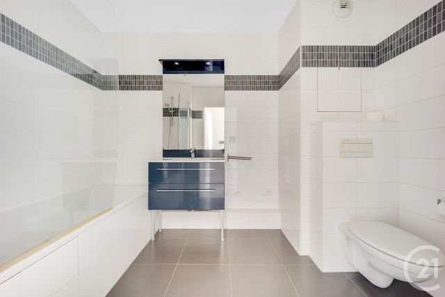 Appartement F2 à vendre - 2 pièces - 46.56 m2 - ISSY LES MOULINEAUX - 92 - ILE-DE-FRANCE - Century 21 Immod'Issy