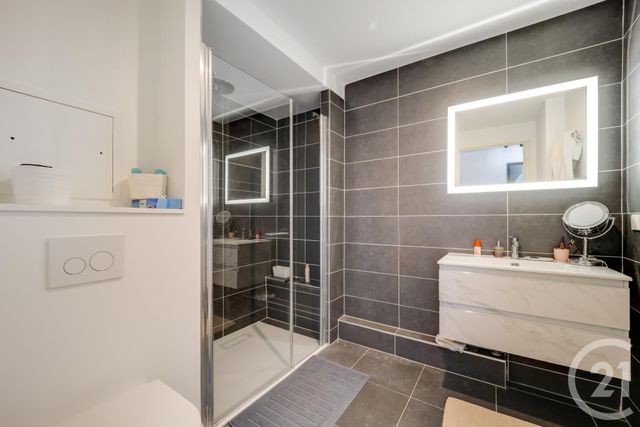 Appartement Duplex à vendre - 3 pièces - 84.1 m2 - ISSY LES MOULINEAUX - 92 - ILE-DE-FRANCE - Century 21 Immod'Issy