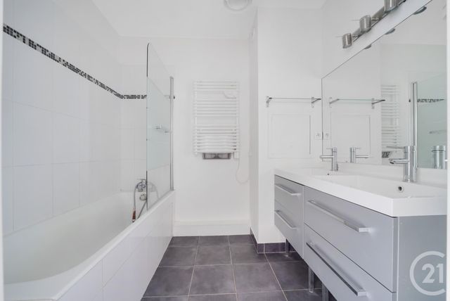 Appartement F4 à vendre - 4 pièces - 90.86 m2 - ISSY LES MOULINEAUX - 92 - ILE-DE-FRANCE - Century 21 Immod'Issy