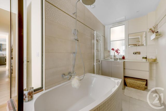 Appartement F4 à vendre - 4 pièces - 87.07 m2 - ISSY LES MOULINEAUX - 92 - ILE-DE-FRANCE - Century 21 Immod'Issy