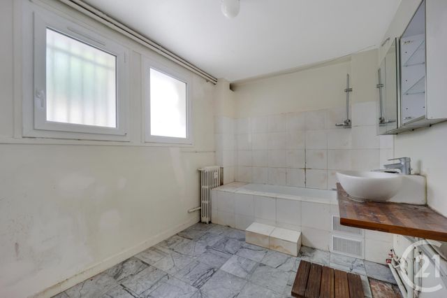 Appartement F2 à vendre - 2 pièces - 62.16 m2 - VANVES - 92 - ILE-DE-FRANCE - Century 21 Immod'Issy