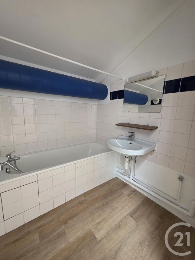 Appartement Duplex à louer - 5 pièces - 112.1 m2 - VANVES - 92 - ILE-DE-FRANCE - Century 21 Immod'Issy