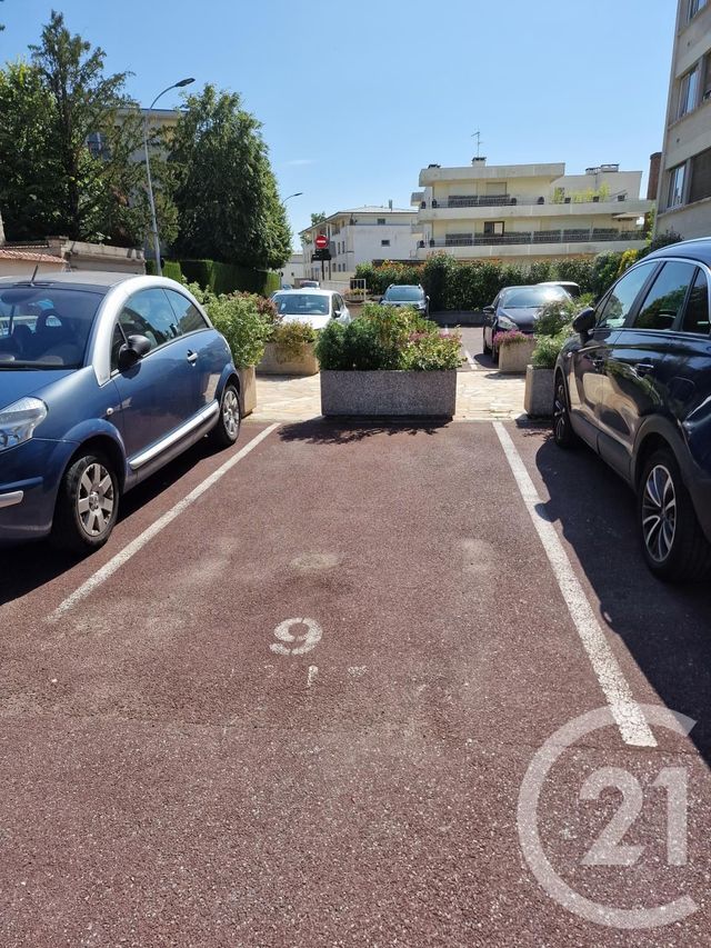 Appartement Studio à louer - 1 pièce - 42.33 m2 - ST GERMAIN EN LAYE - 78 - ILE-DE-FRANCE - Century 21 Immod'Issy