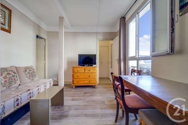 Appartement F2 à vendre ISSY LES MOULINEAUX