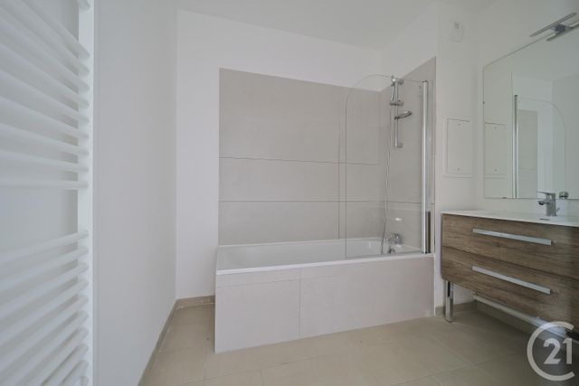 Appartement F3 à vendre - 3 pièces - 54.3 m2 - ISSY LES MOULINEAUX - 92 - ILE-DE-FRANCE - Century 21 Immod'Issy
