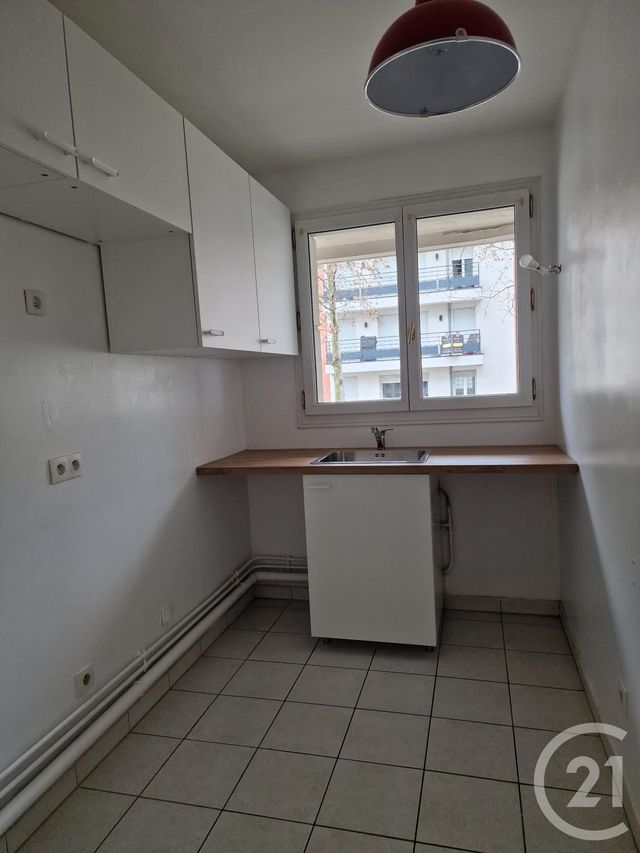 Appartement F2 à louer - 2 pièces - 43.06 m2 - ISSY LES MOULINEAUX - 92 - ILE-DE-FRANCE - Century 21 Immod'Issy