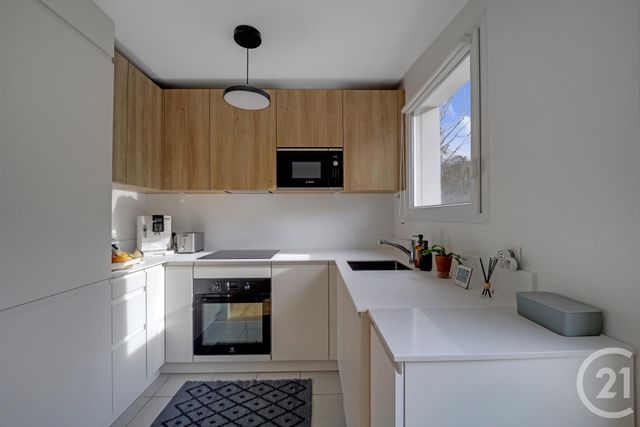 Appartement F2 à vendre - 2 pièces - 42.11 m2 - ISSY LES MOULINEAUX - 92 - ILE-DE-FRANCE - Century 21 Immod'Issy