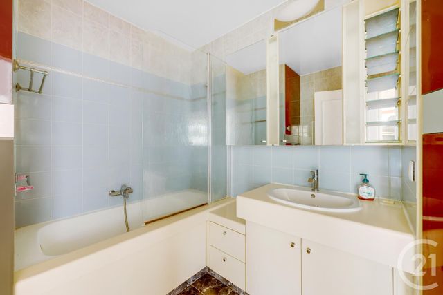 Appartement F2 à vendre - 2 pièces - 47.52 m2 - ISSY LES MOULINEAUX - 92 - ILE-DE-FRANCE - Century 21 Immod'Issy