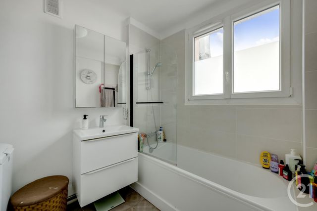 Appartement F3 à vendre - 3 pièces - 64.56 m2 - ISSY LES MOULINEAUX - 92 - ILE-DE-FRANCE - Century 21 Immod'Issy