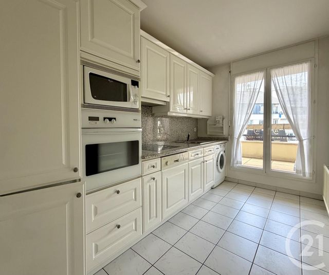 Appartement à vendre - 5 pièces - 121.9 m2 - ISSY LES MOULINEAUX - 92 - ILE-DE-FRANCE - Century 21 Immod'Issy