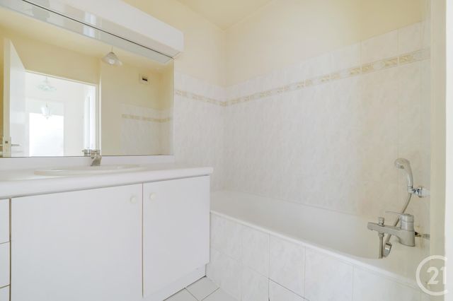 Appartement F2 à vendre - 2 pièces - 46.54 m2 - ISSY LES MOULINEAUX - 92 - ILE-DE-FRANCE - Century 21 Immod'Issy