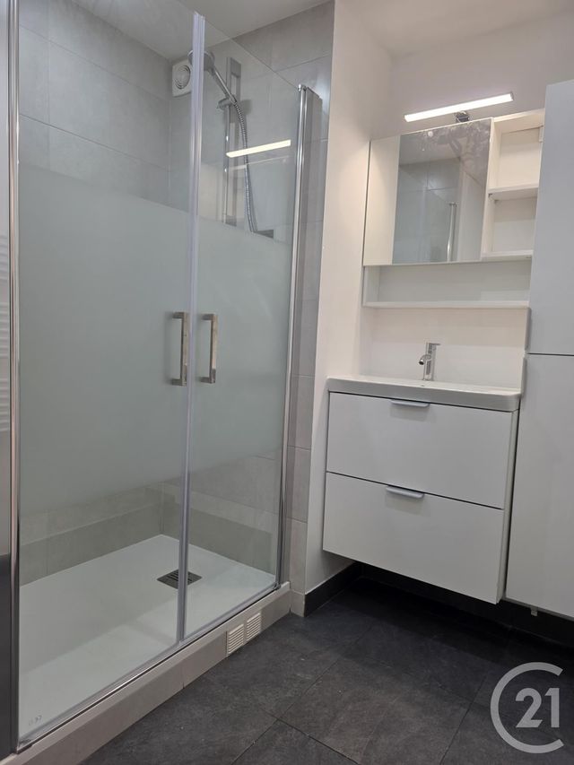 Appartement F2 à louer - 2 pièces - 51.34 m2 - ISSY LES MOULINEAUX - 92 - ILE-DE-FRANCE - Century 21 Immod'Issy