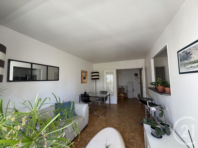 Appartement F2 à louer - 2 pièces - 46.0 m2 - ISSY LES MOULINEAUX - 92 - ILE-DE-FRANCE - Century 21 Immod'Issy