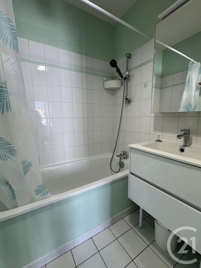 Appartement F1 à louer - 1 pièce - 33.2 m2 - ISSY LES MOULINEAUX - 92 - ILE-DE-FRANCE - Century 21 Immod'Issy