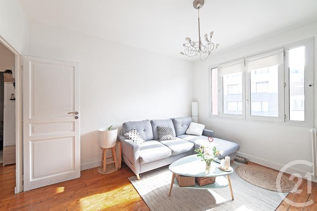 Appartement F2 à louer - 2 pièces - 35.8 m2 - ISSY LES MOULINEAUX - 92 - ILE-DE-FRANCE - Century 21 Immod'Issy
