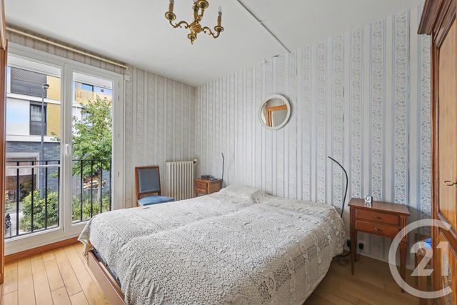 Appartement F2 à vendre - 2 pièces - 59.66 m2 - ISSY LES MOULINEAUX - 92 - ILE-DE-FRANCE - Century 21 Immod'Issy